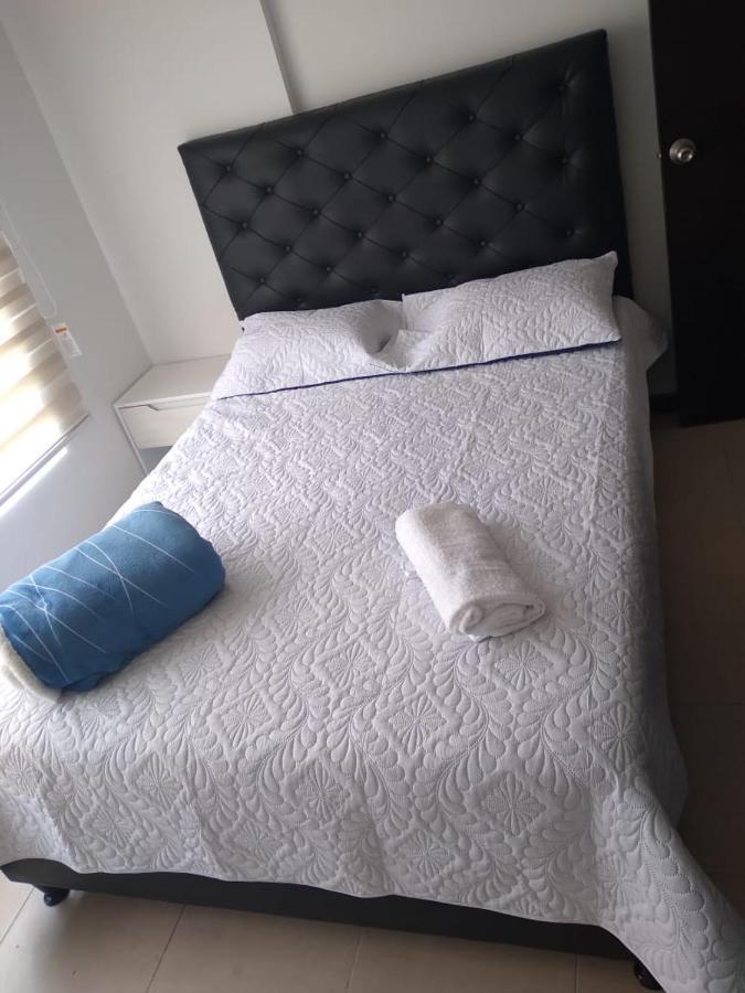 Buena Vista Suites Armenia  Buitenkant foto