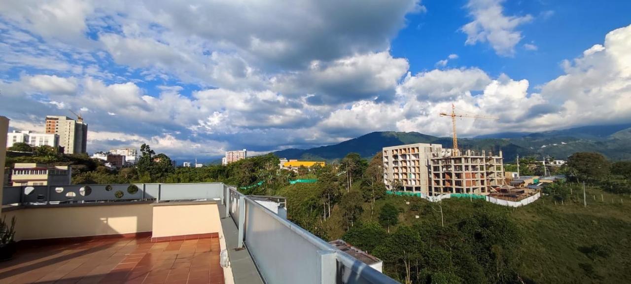 Buena Vista Suites Armenia  Buitenkant foto
